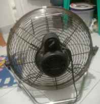 Kipas angin Besi VORNADO