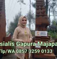 Pengrajin Gapura Bata