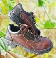 SEPATU SAFETY