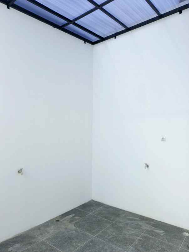 rumah jakarta timur