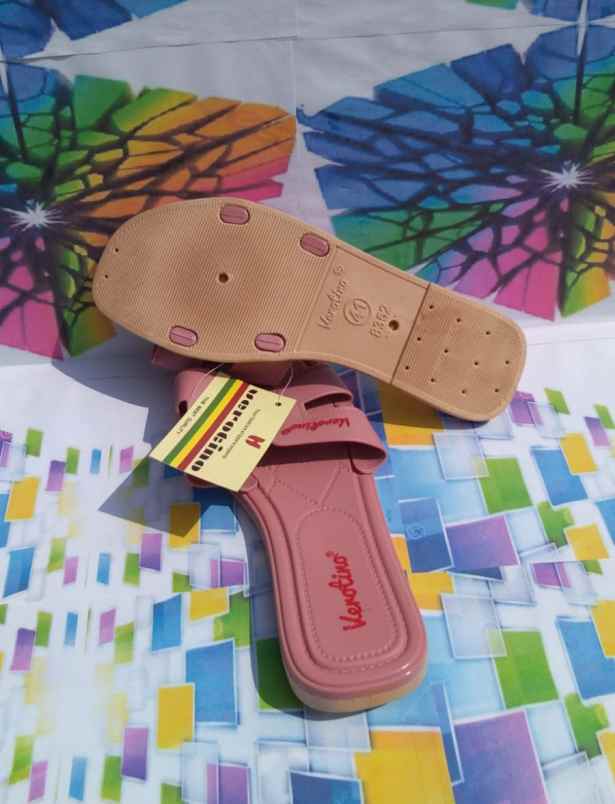 sepatu dan sandal tangerang selatan