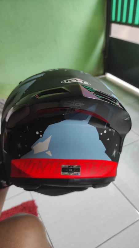 helm dan aksesoris motor bojongsari