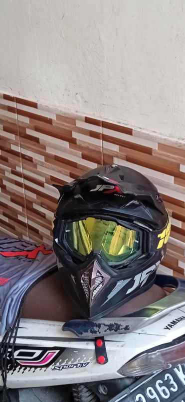 helm dan aksesoris motor jakarta utara