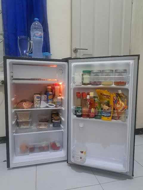 kulkas dan freezer sawah besar