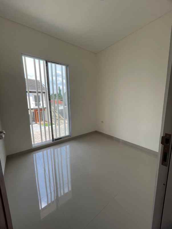 rumah tangerang selatan