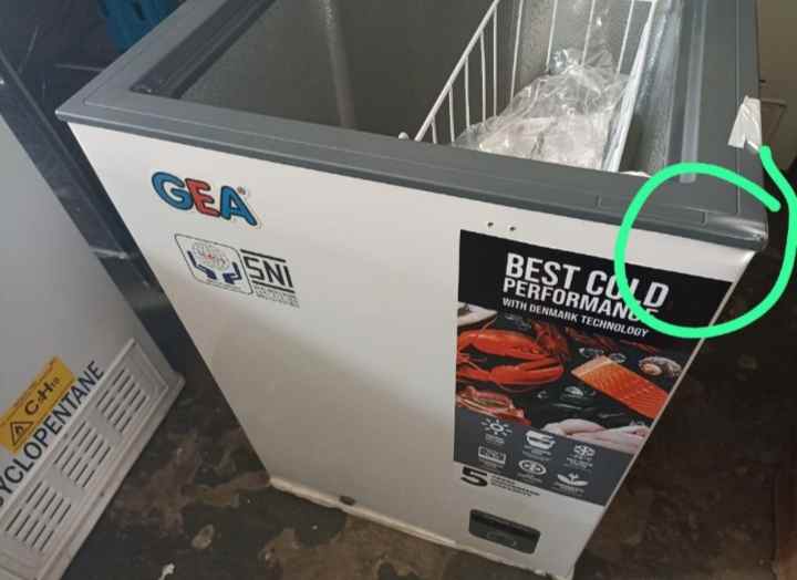 kulkas dan freezer cakung