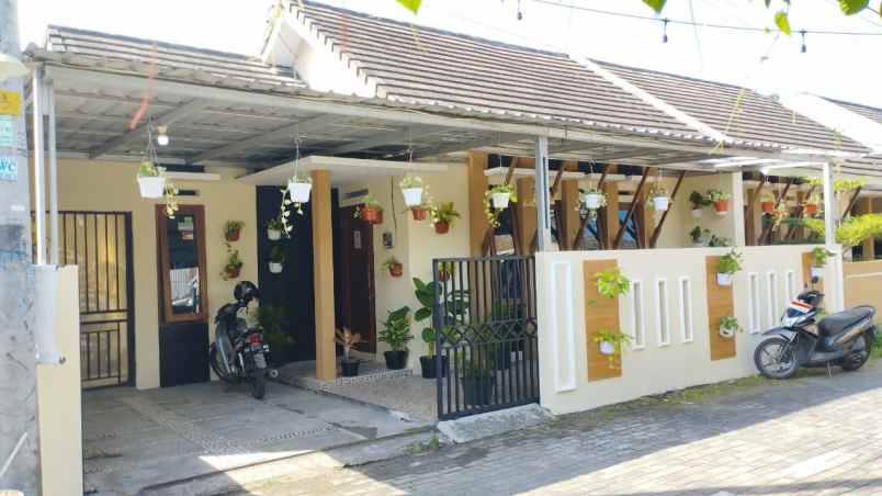 rumah sewon