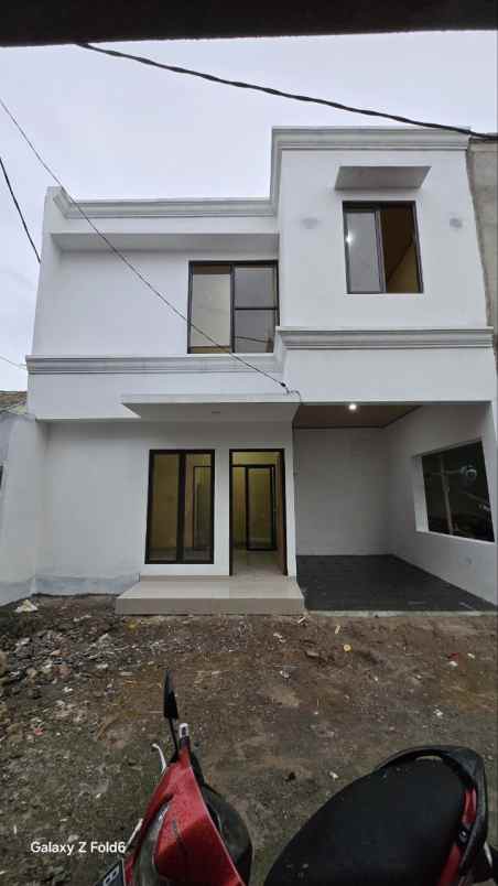 rumah ciracas