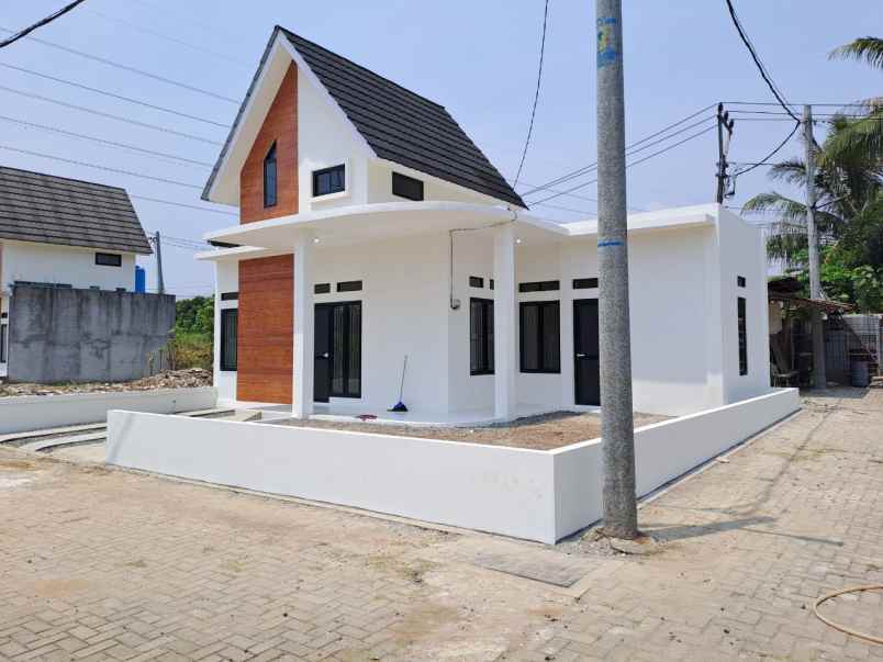 rumah tanah sereal