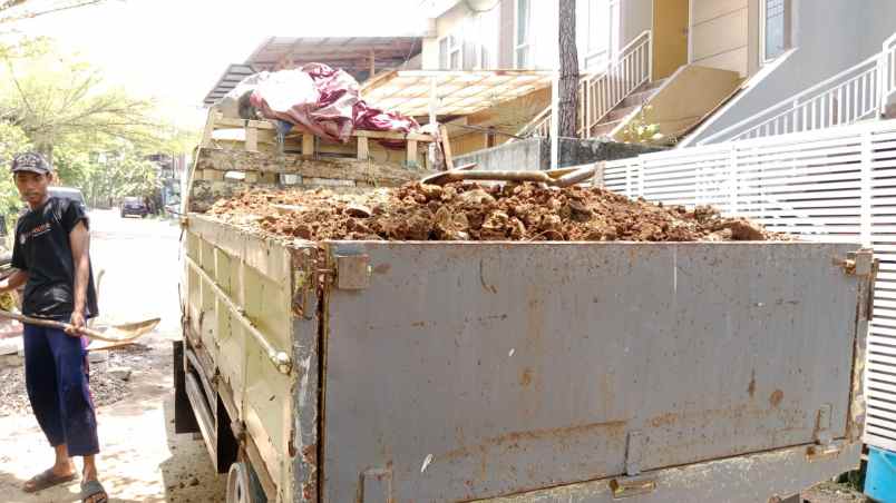 angkutan dan pengiriman antapani