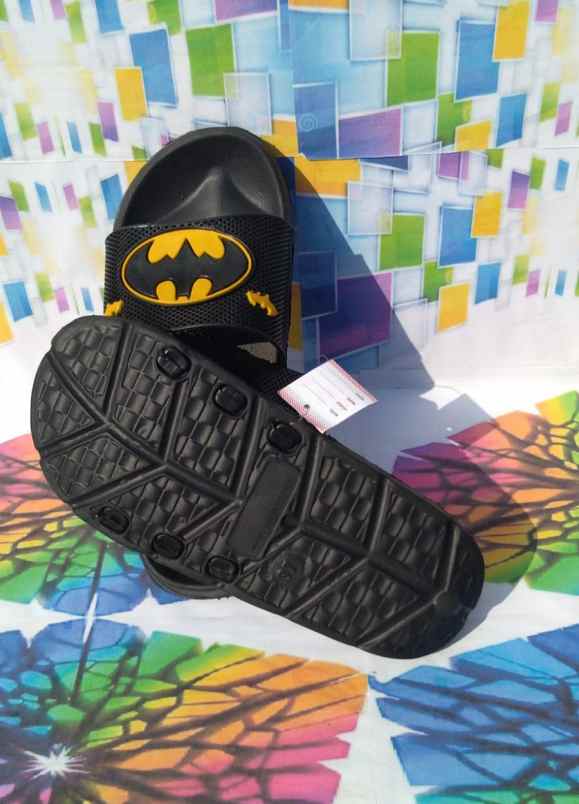 sepatu dan sandal tangerang selatan