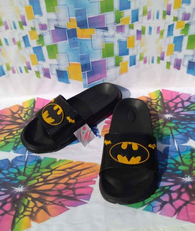 sepatu dan sandal tangerang selatan