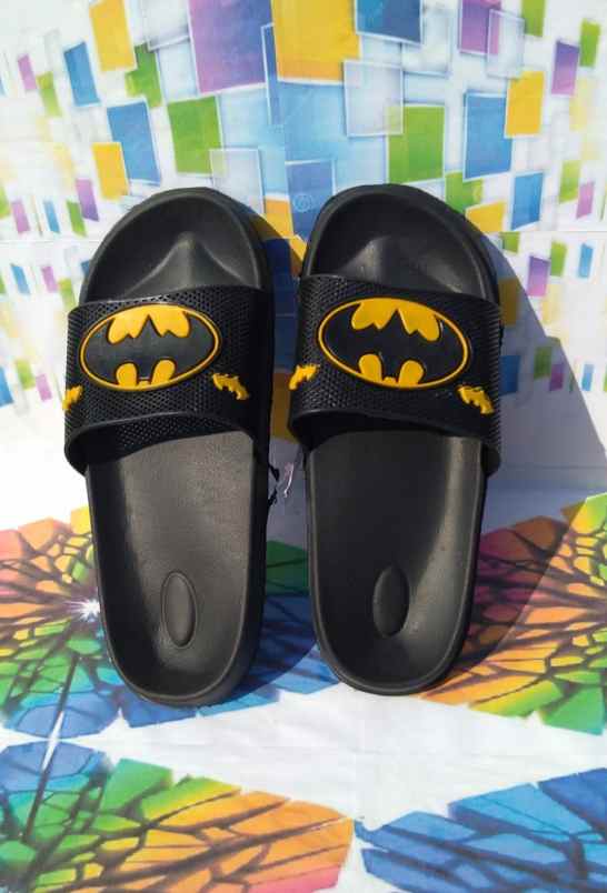 sepatu dan sandal tangerang selatan