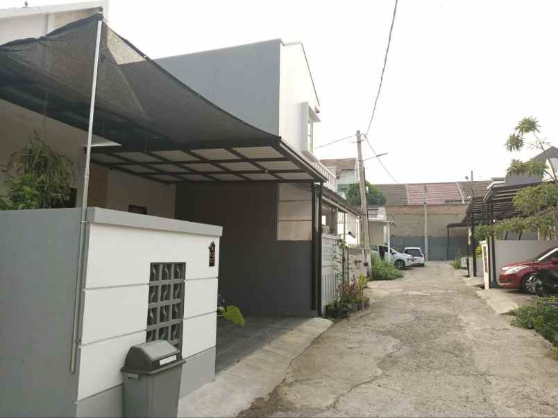 rumah jakarta selatan