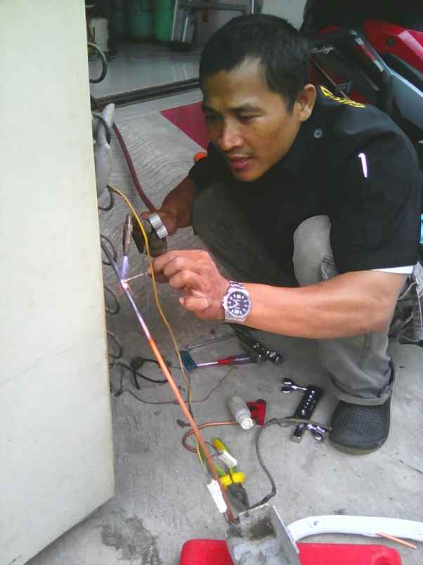 elektronik dan gadget pancoran mas