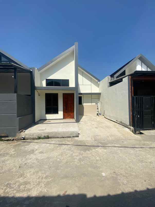 rumah cipayung