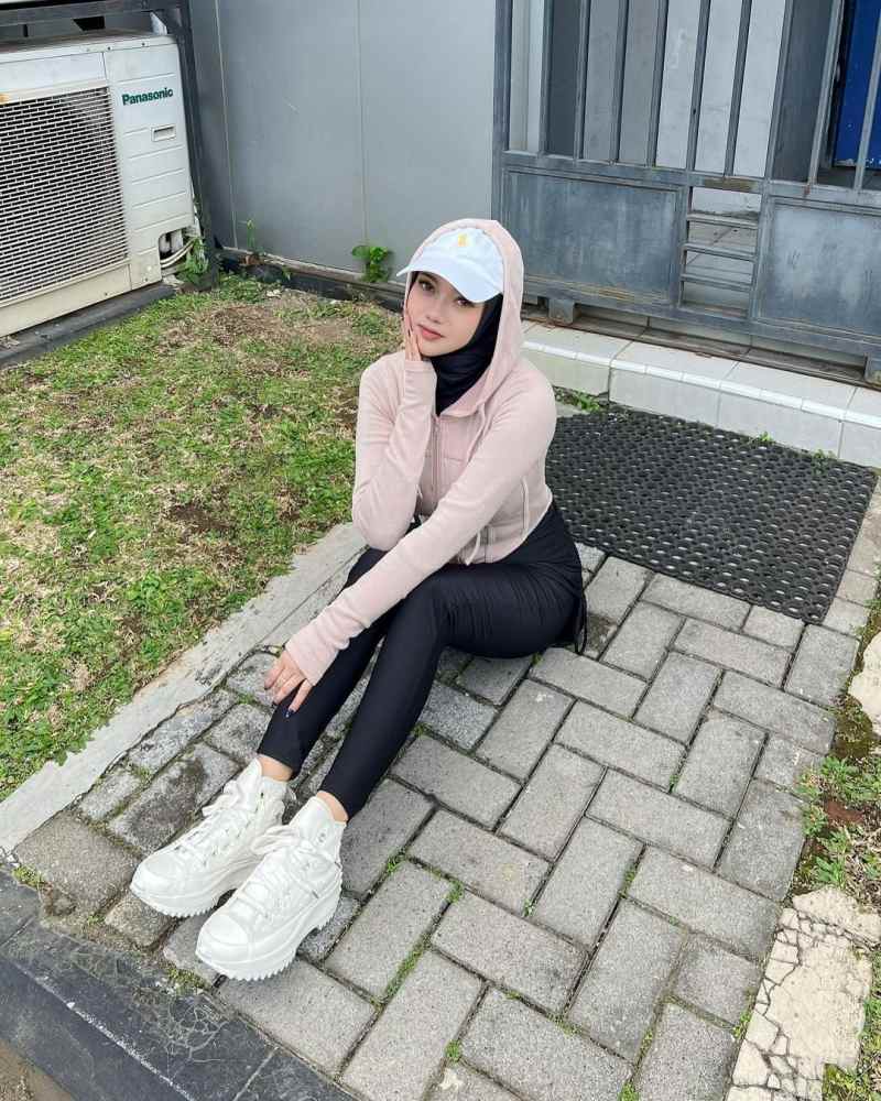 legging dan long sleeves t-shirt